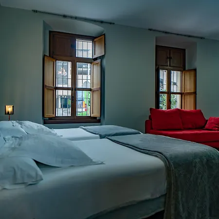 Hotel Alfonso Ix (adults Only)