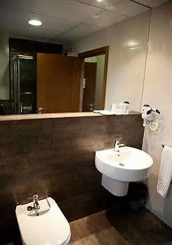 Alfonso Ix Hotel Caces