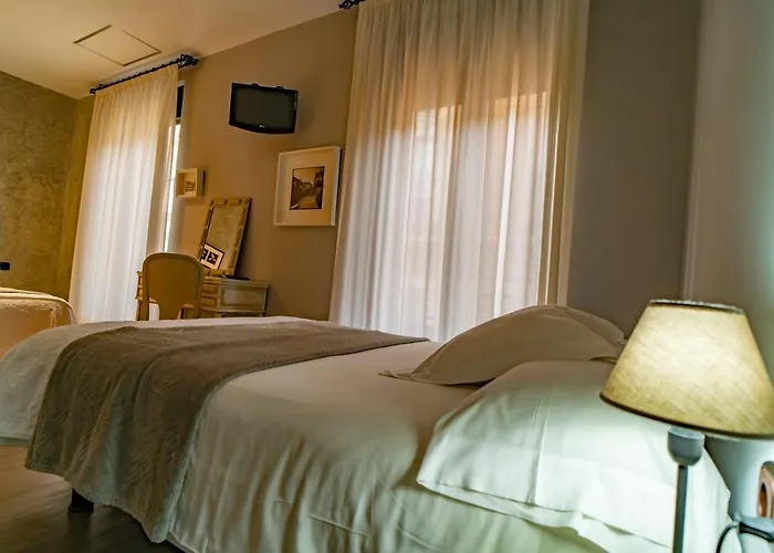 Alfonso Ix (adults Only) Hotel Caces