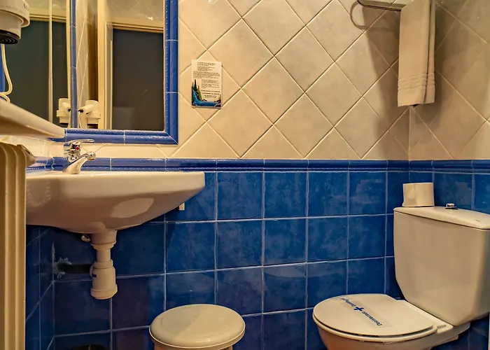 Alfonso Ix (adults Only) Otel Caces