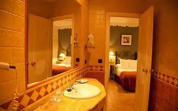 Hotel Alfonso Ix (adults Only)